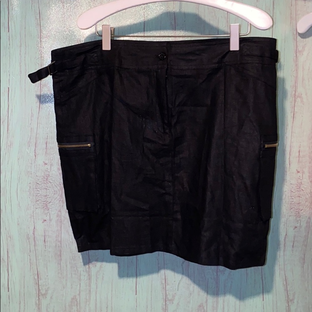 Connection 18 black mini skirt size large